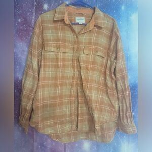 American Eagle plaid shirt 🛍